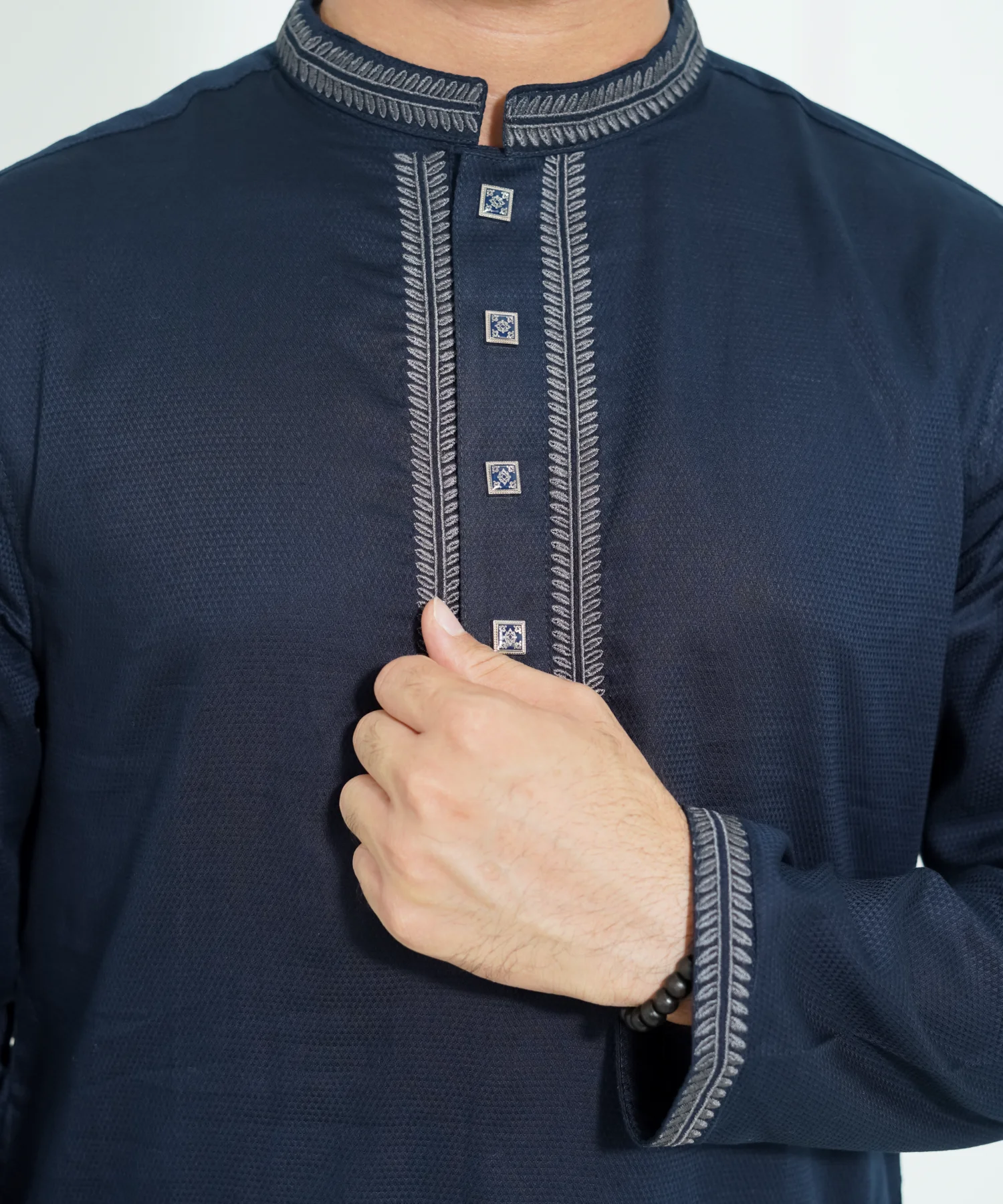 LP24 - Mens Premium Panjabi - Image 3