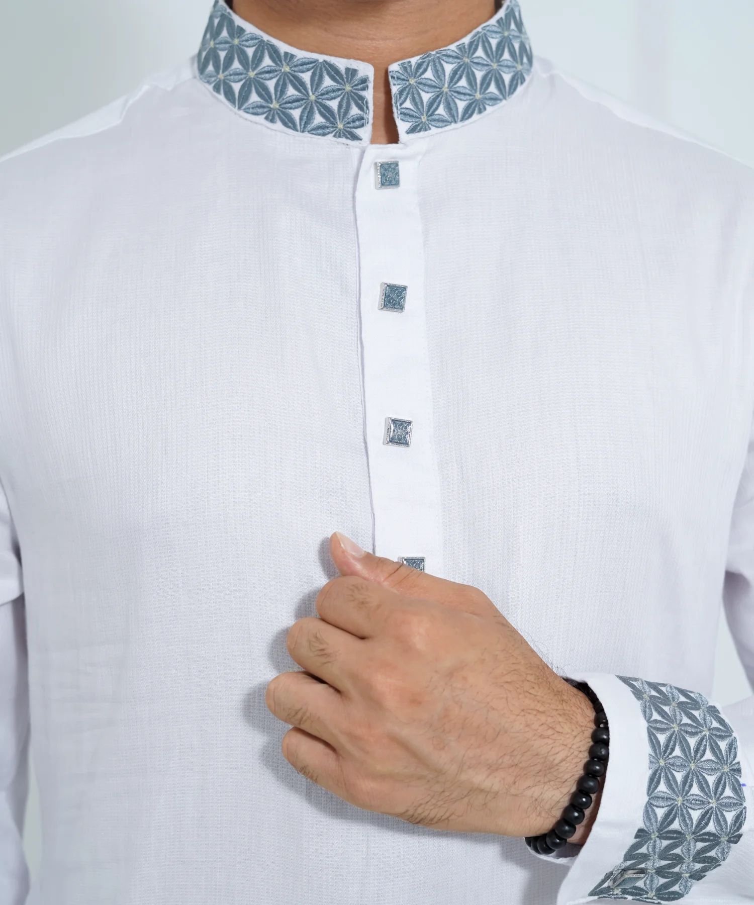 LP25 - Mens Premium Panjabi - Image 2